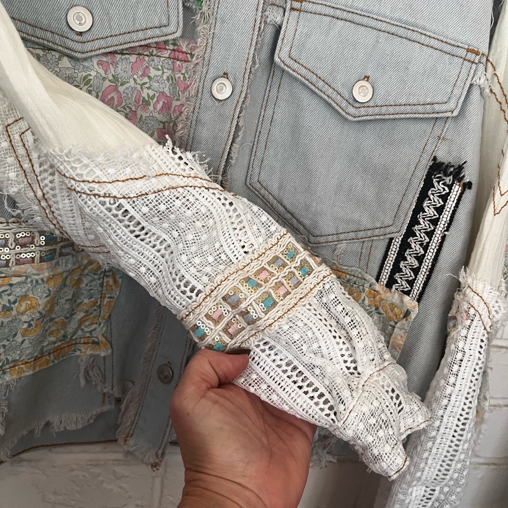 POL Patchwork Lace Denim Distressed Oversized Jac… - image 8